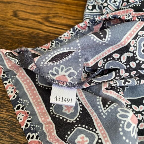 Loft Sleeveless Blouse - Size XS - Picture 7 of 9